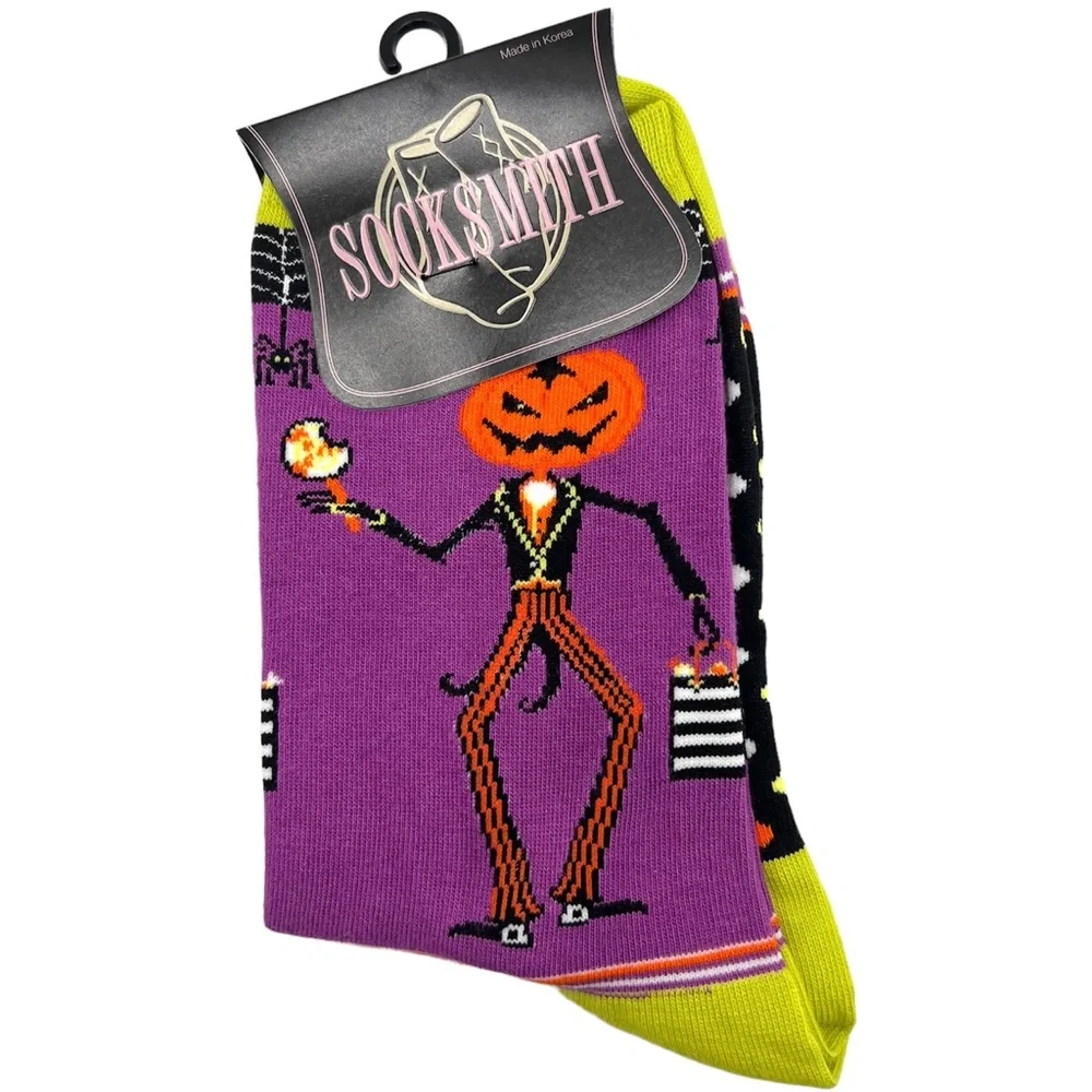 🌟 Women’s Pumpkin Head Crew Socks